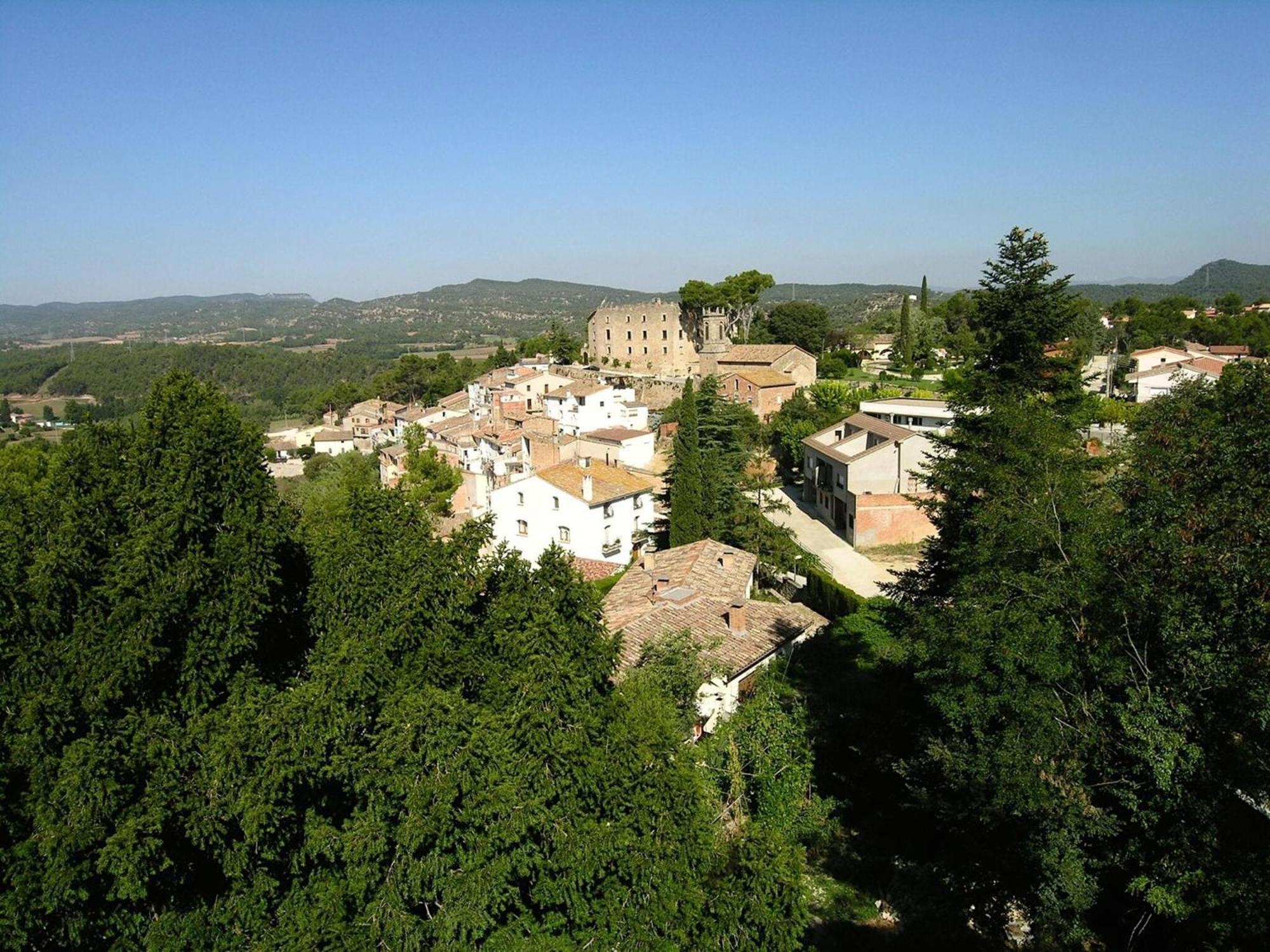 Montserrat Apartment With Terrace And Pool La Torre de Claramunt Exterior foto